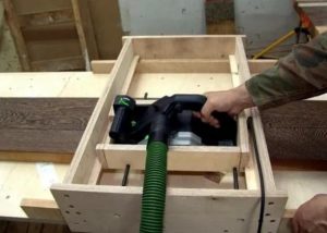 Рейсмус из ручного электрорубанка своими руками
